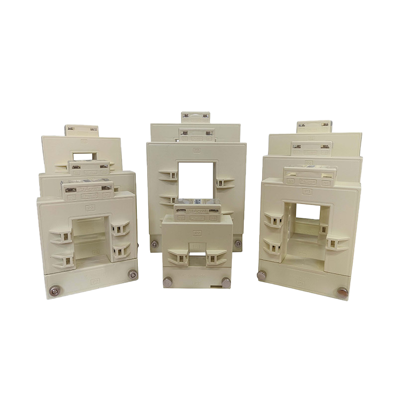 Strujni transformator s podijeljenom jezgrom AC serije AKH-0.66/K